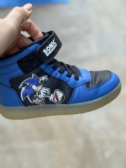 Кецове sonic на hm