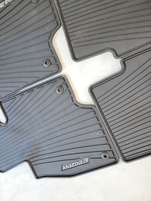 Гумиени Стелки Mazda 3