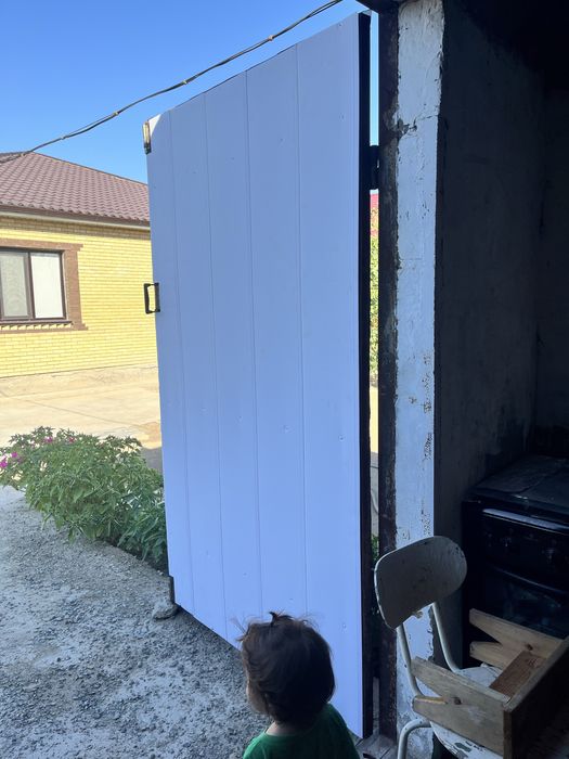 Продается ворота гаража