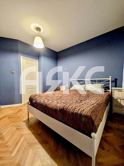 Продава се Тристаен апартамент в София, Изток - 91 кв.м за 2130 €/кв.м - Снимка #5