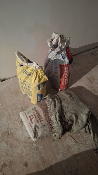 Продаются строительные смеси