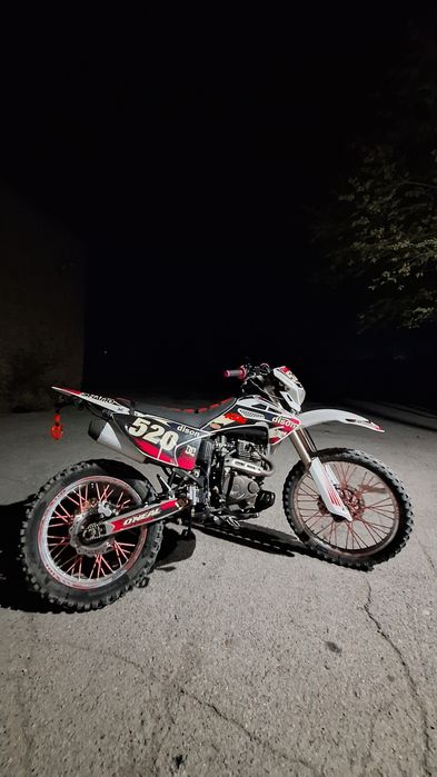 Эндуро 250 кубов