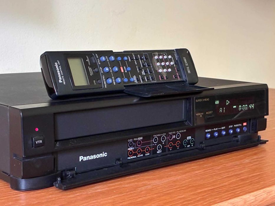 vcr vhs second hand si noi de vanzare • Anunturi • OLX.ro