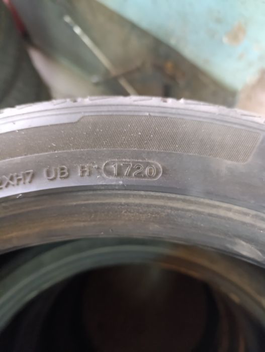 245/45/19 комплект