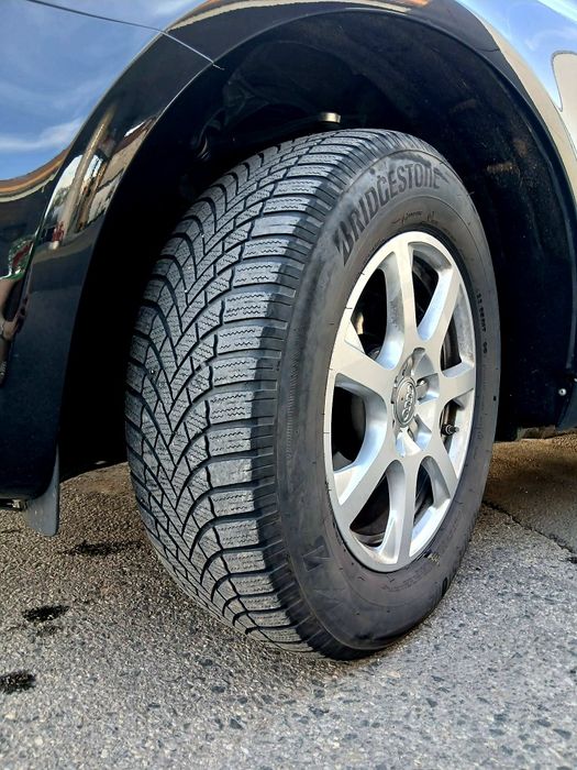 Set JanteOriginaleAudi Q5 SLineR17/AnvelopeIarnă Bridgestone235/65/R17