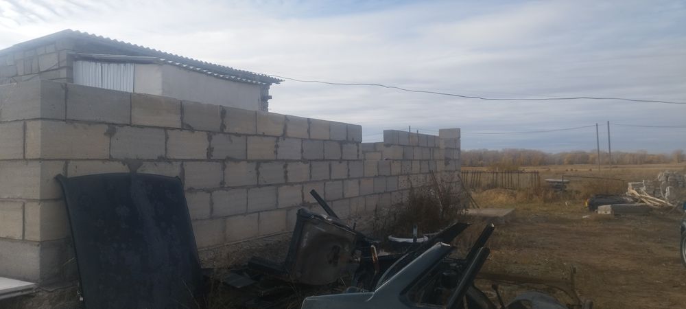 Продам недостроенный дом село Павлодарское