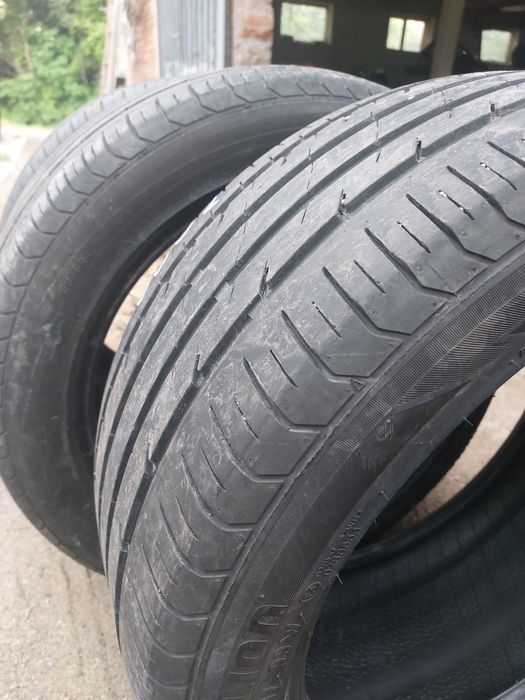 Продавам летни гуми 245 45 ZR 17 99W