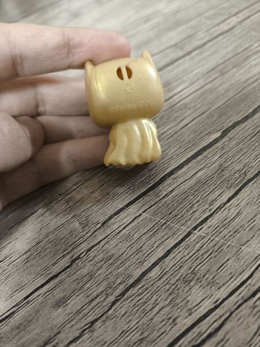 Игрушка Batman (коллекционная )funko & kinder