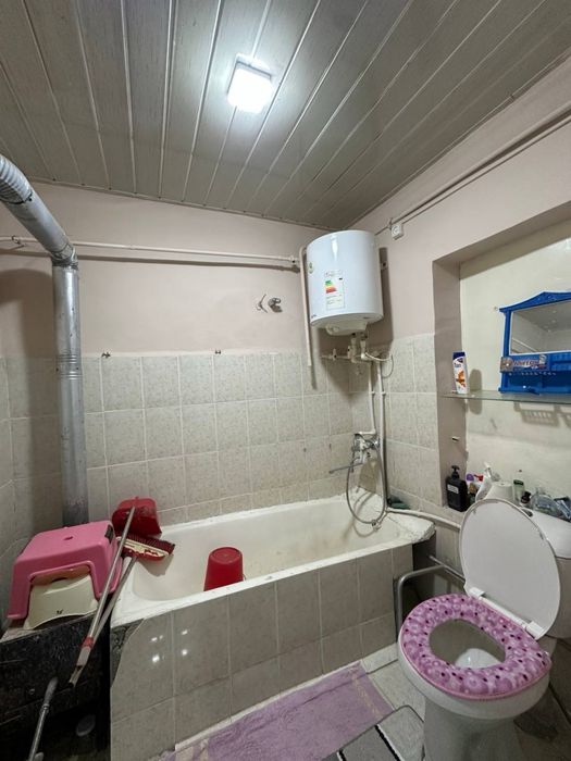 Продается 2х комнатная дом в общем дворе в районе Некрасова