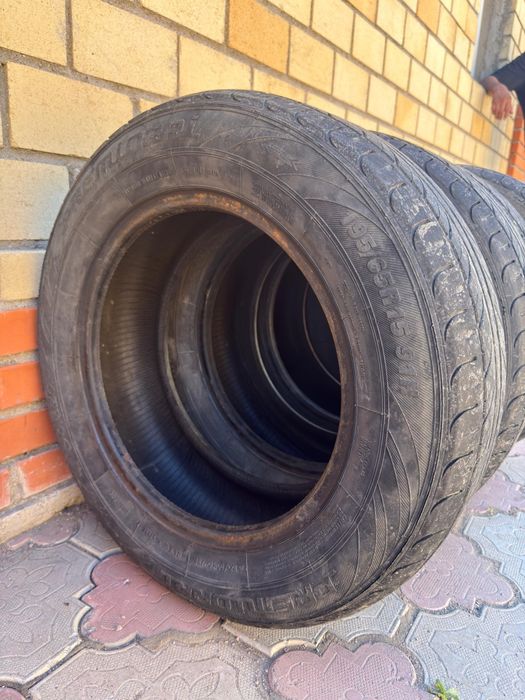 Шины летние б/у 195/65 R 15