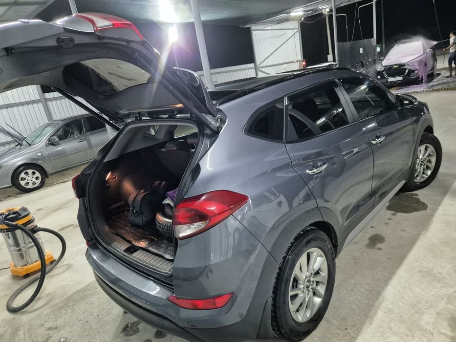 Hyundai tucson 2017 yili holati ideal