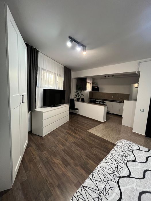 Garsonieră de închiriat în Crângași