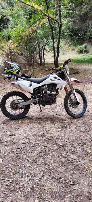 Срочно Продам эндуро 06