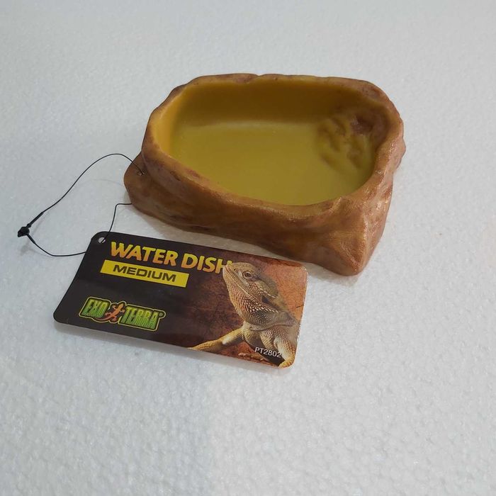 Купи за вода за влечуги