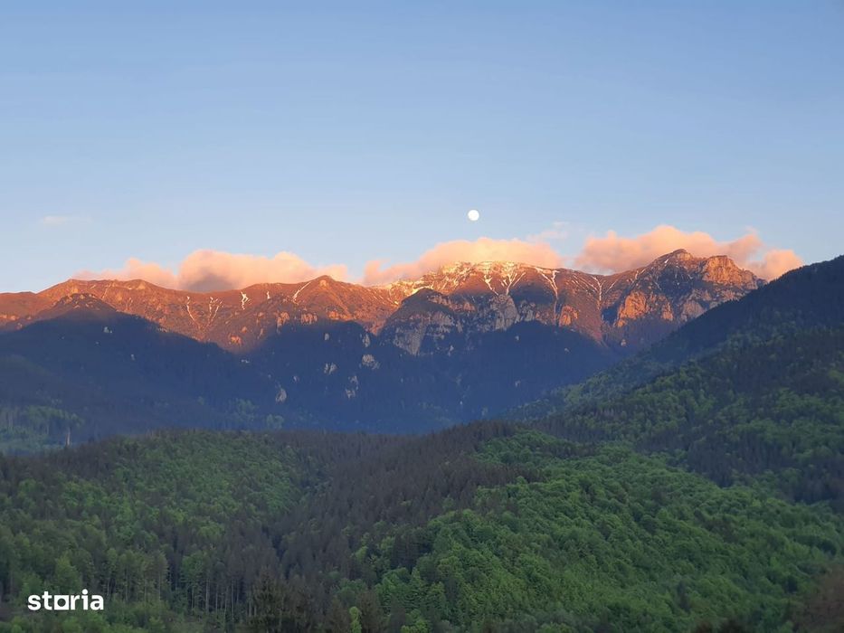 Loturi premium, cu vedere directă către Mt Bucegi