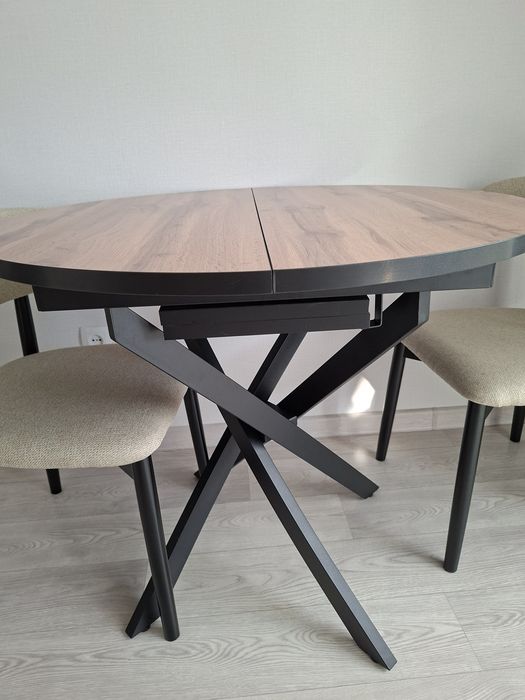 Стол кухонный, раздвижной