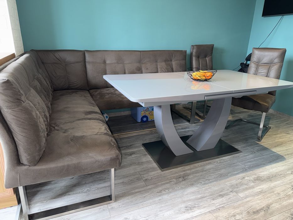 Кухненски  ъгъл с маса от Айко НАМАЛЕН 1800лв