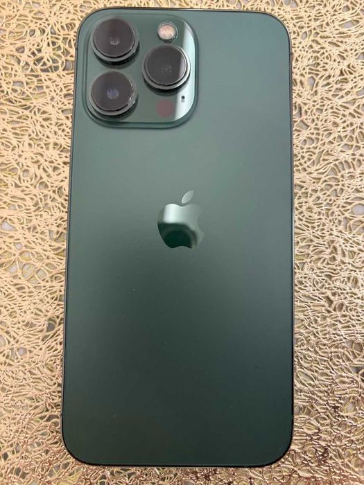 Apple iPhone 13 Pro, 128 GB, Alpine Green, като нов