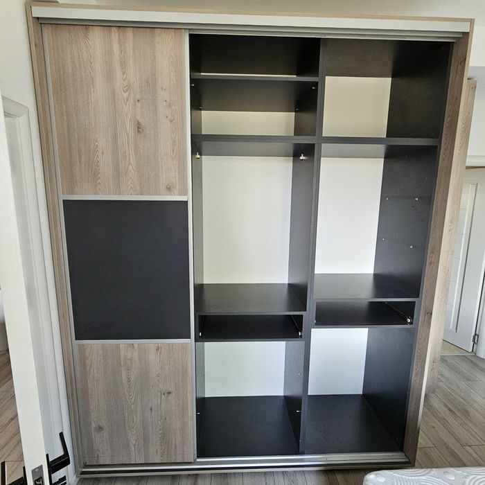 Dressing / șifonier / dulap