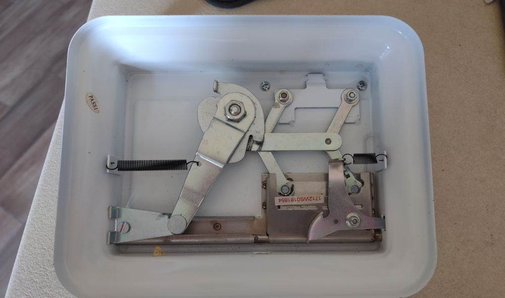 Aparat metalic OCB TOP-O-MATIC pentru injectat tutun.