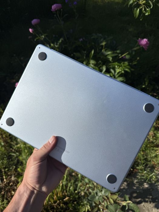Apple Macbook air m4