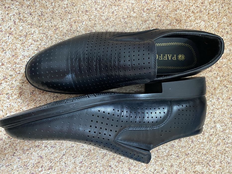 Новые  туфли  срочно  продам