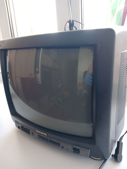 Телевизор Aiwa б/у