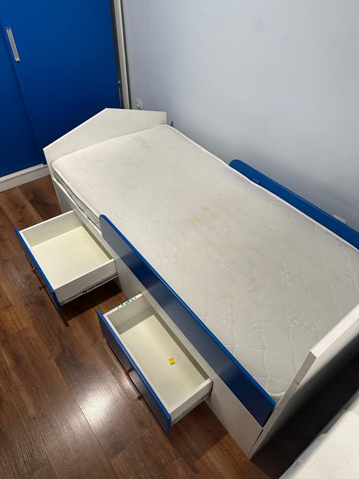 Продаю детскую мебель