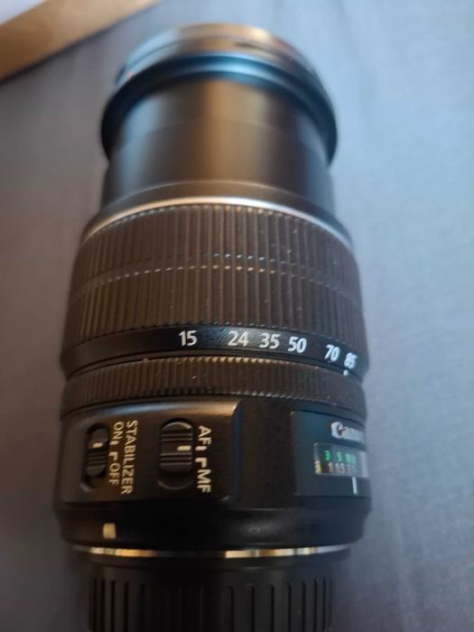 Обектив Canon EF-S 15-85 mm 1:3,5-5,6 IS USM