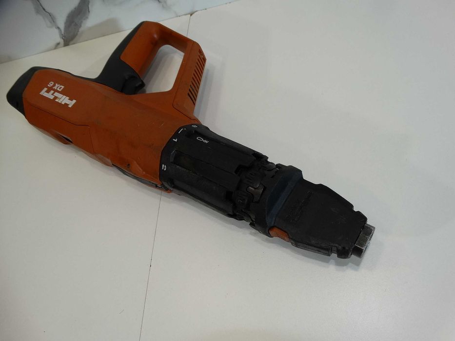 Hilti DX 6 F8 - Уред за директен монтаж