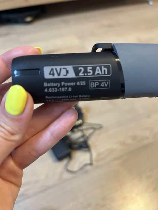 Безкабелна прахосмукачка Karcher