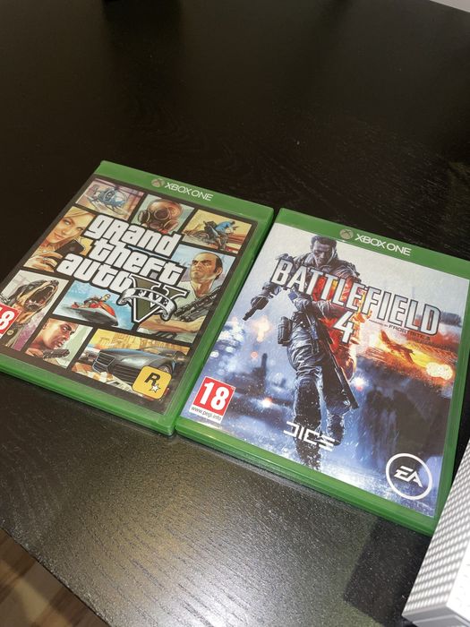 Xbox One S + 2 jocuri
