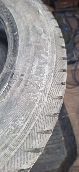 Продам летнию резину