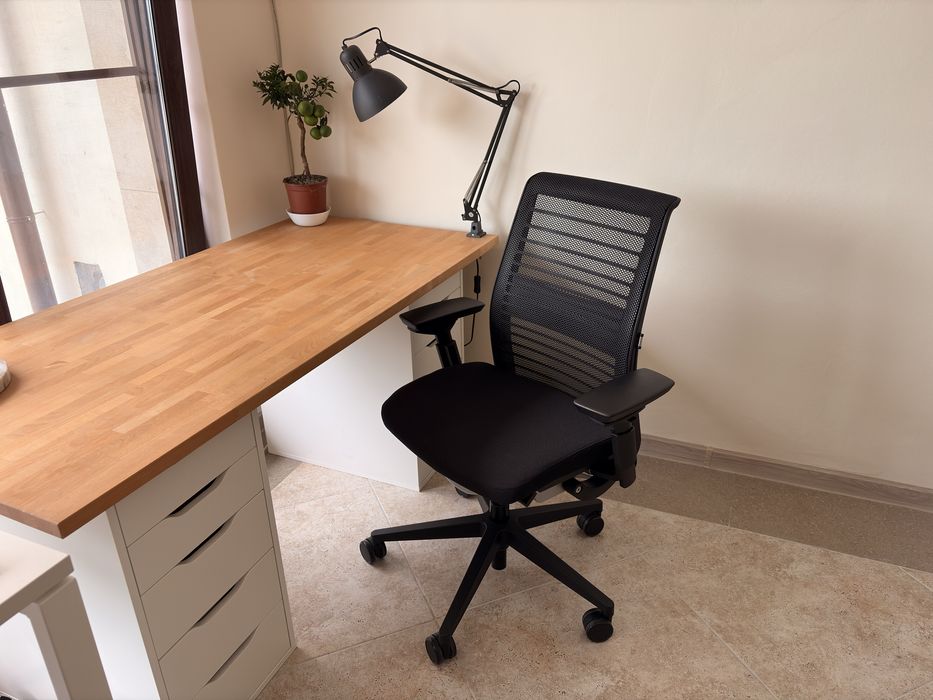 Ергономичен офис стол - Steelcase Think