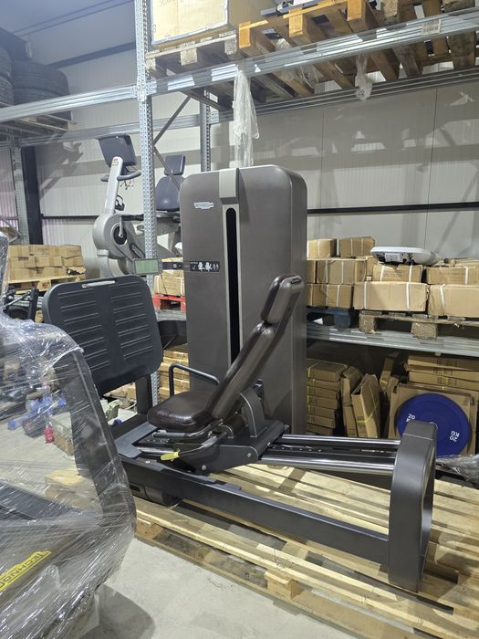 Technoggm  artis leg press  техноджим лег преса без забележка