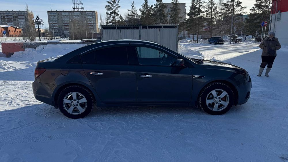 Chevrolet Cruze 2012 г.