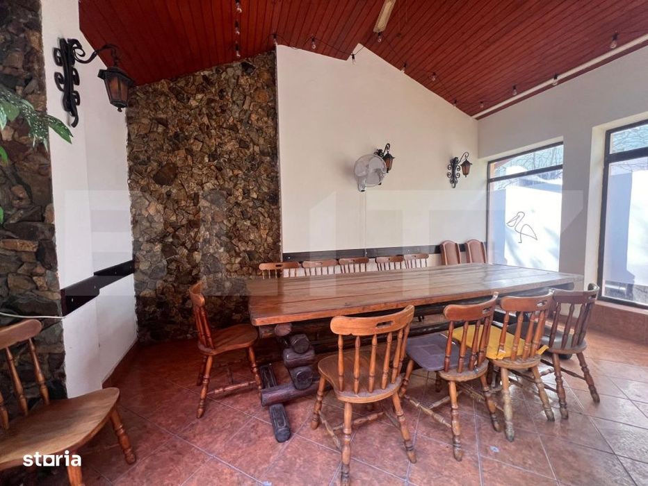 Restaurant 253 mp, zona Rovine
