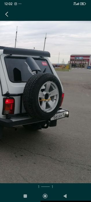 Продам крепление запасного колеса