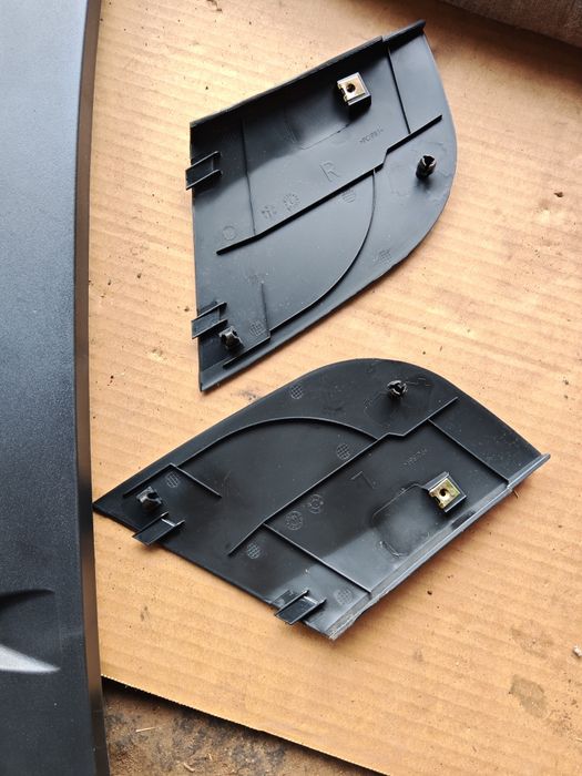 Пластмаса за пр. капак пръскалкиМерцедес A169 B245