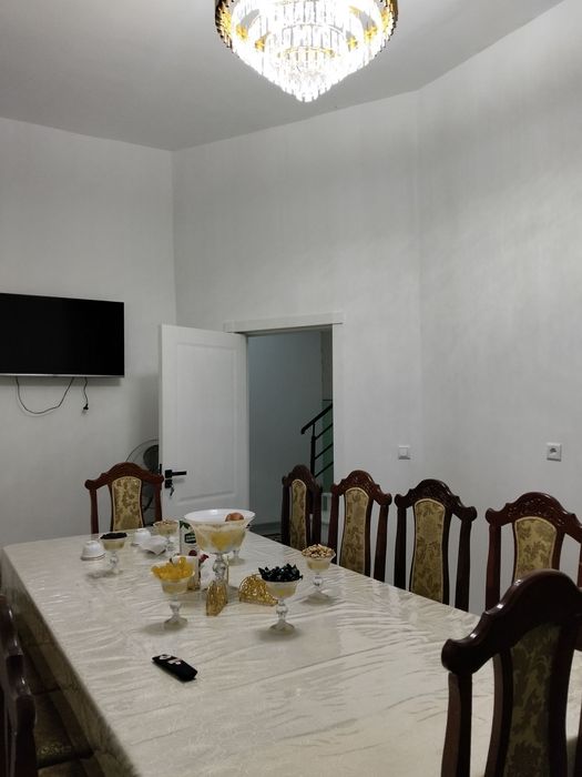 Uy sotiladi Yangiyol shaxrida