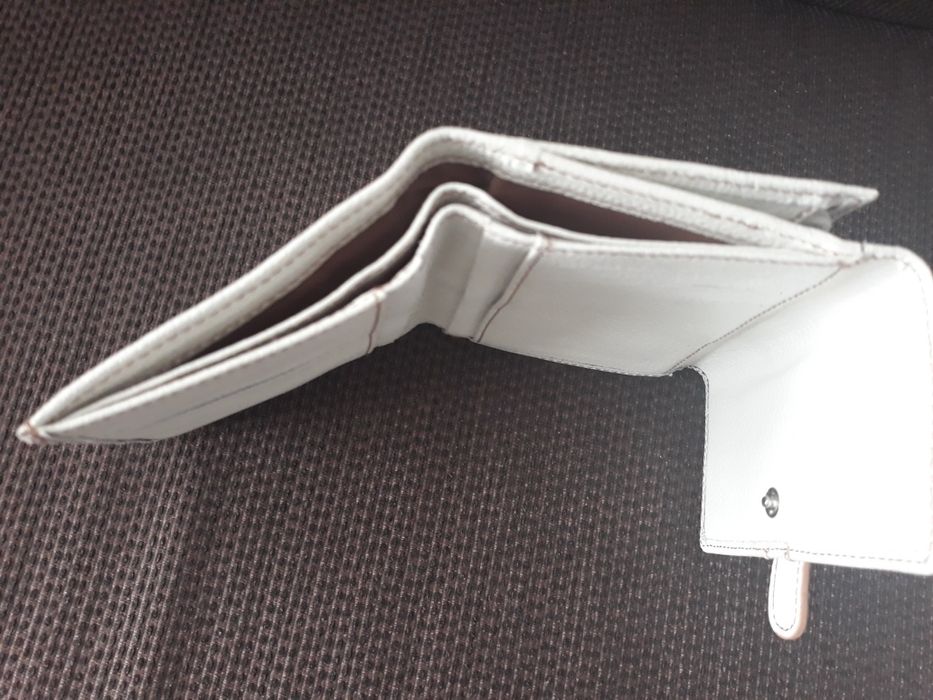 Дамски/мъжки портмонета естествена кожа