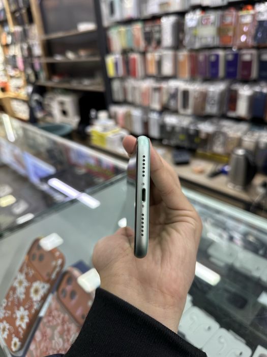 Iphone 11 64 93% radnoy