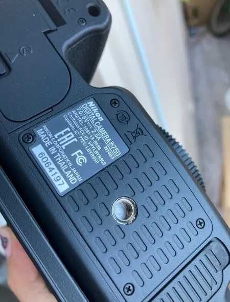 nikon d750 body с зумом новый, гар 2 года
