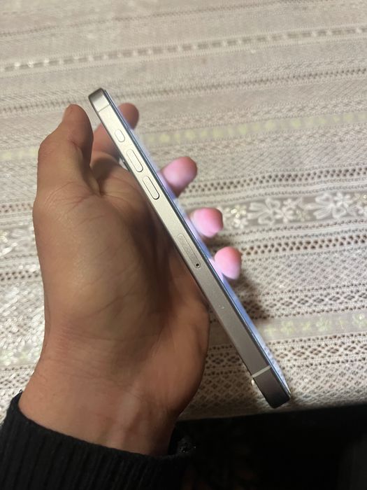 Ayfon 15pro max  92yomkisda holati idyal