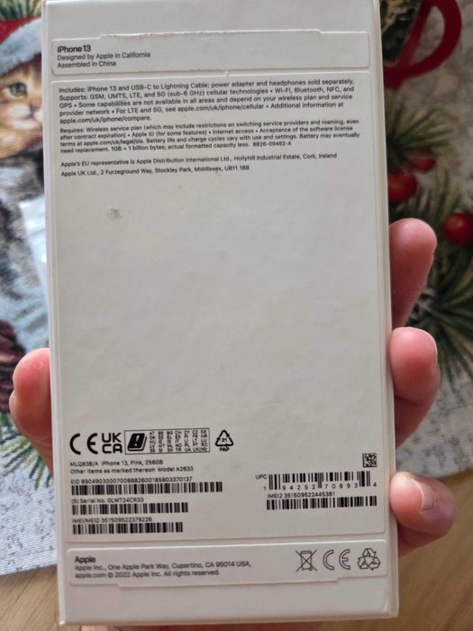 Apple iPhone 13 256 GB - Pink