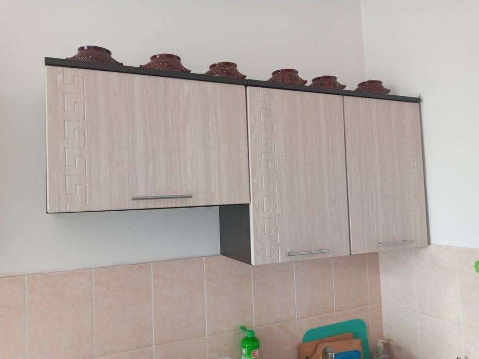 Продам кухонный гарнитура б/у