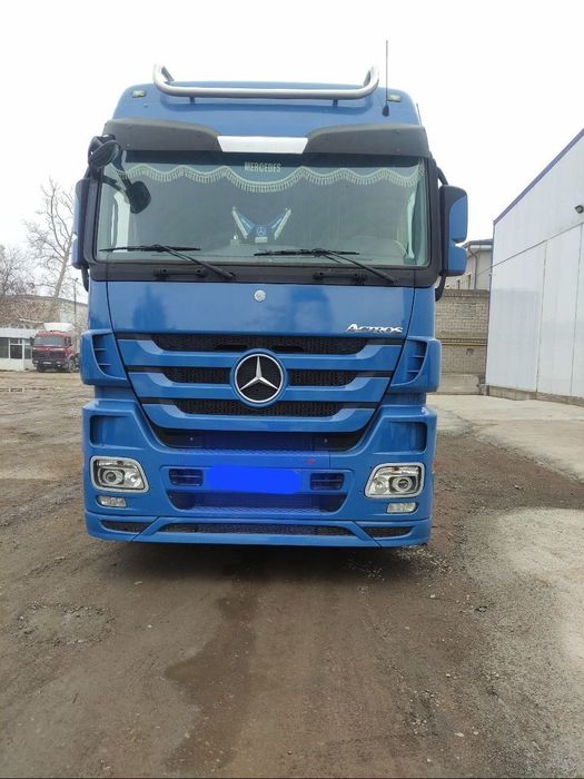 Mercedes Actros 1844 sotiladi !