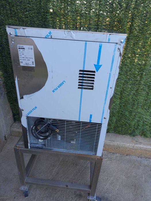 Професионален Ледогенератор Migel Icematic