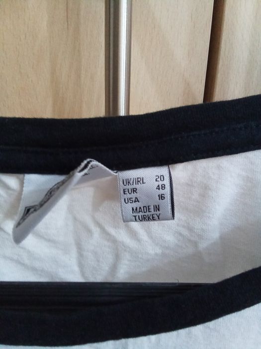 Bluză lungă pentru femei.