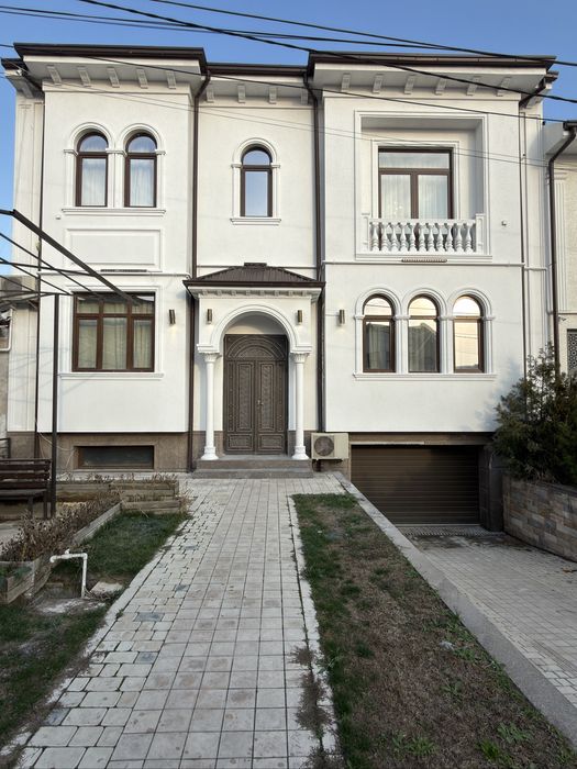 Продается евродом в академ городке